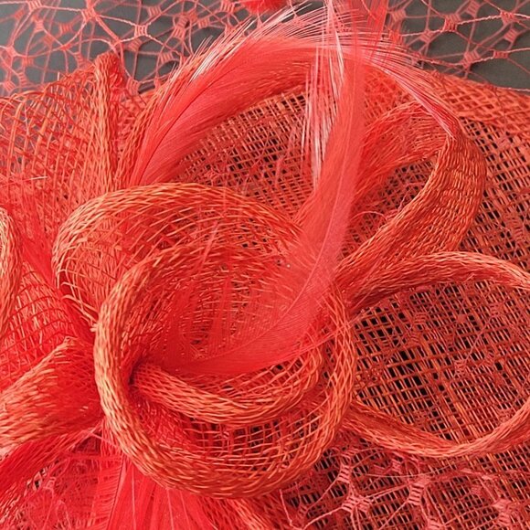 Red Fascinator with Birdcage Netting Veil and Feathers - Picture 7 of 15